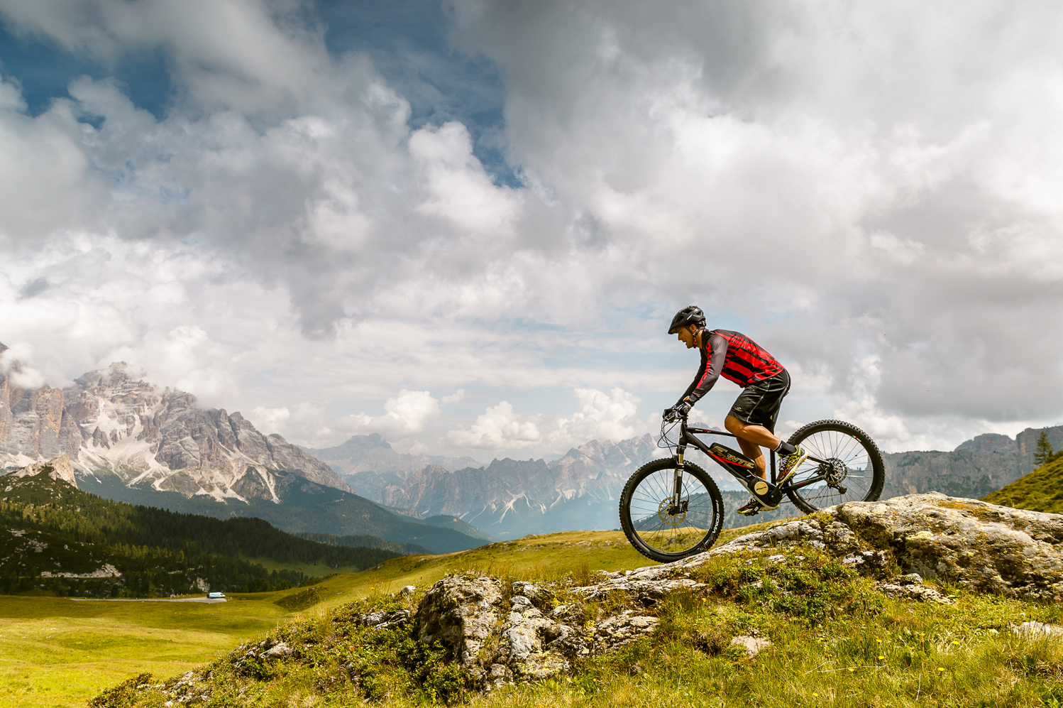 Q5I8109_XF3_1498x997